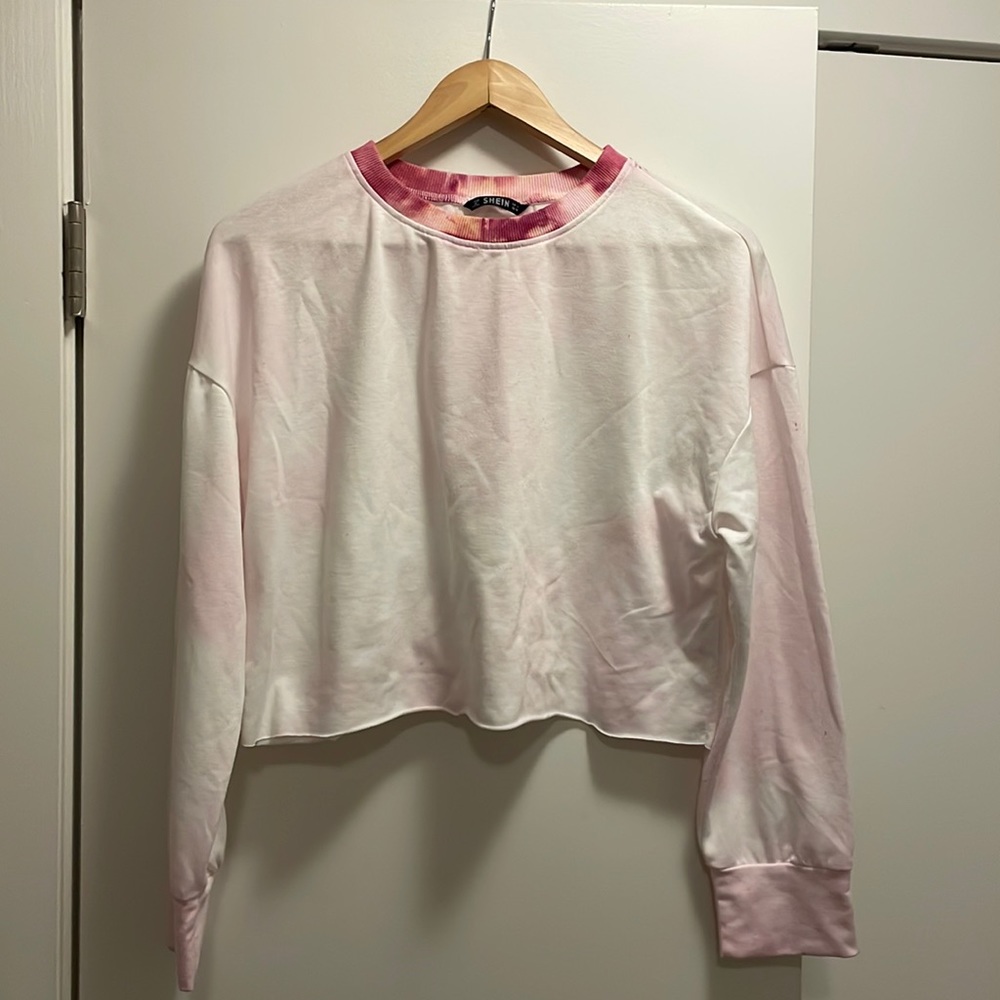 Shein tie dyed cropped long sleeve shirt size M